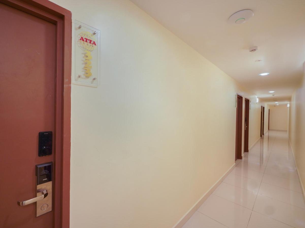 Capital O 89685 Atta Hotel Bukit Mertajam Esterno foto