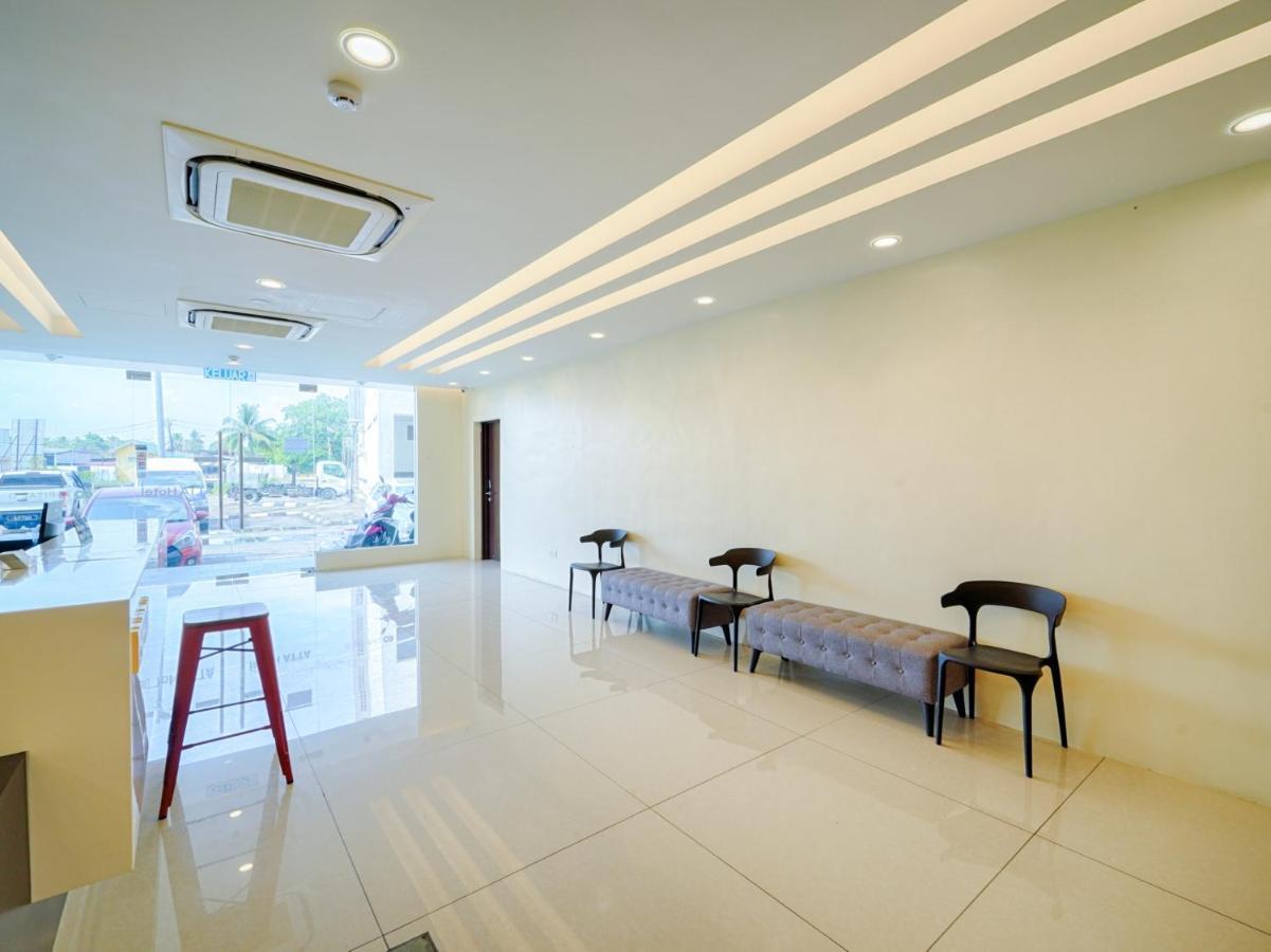 Capital O 89685 Atta Hotel Bukit Mertajam Esterno foto